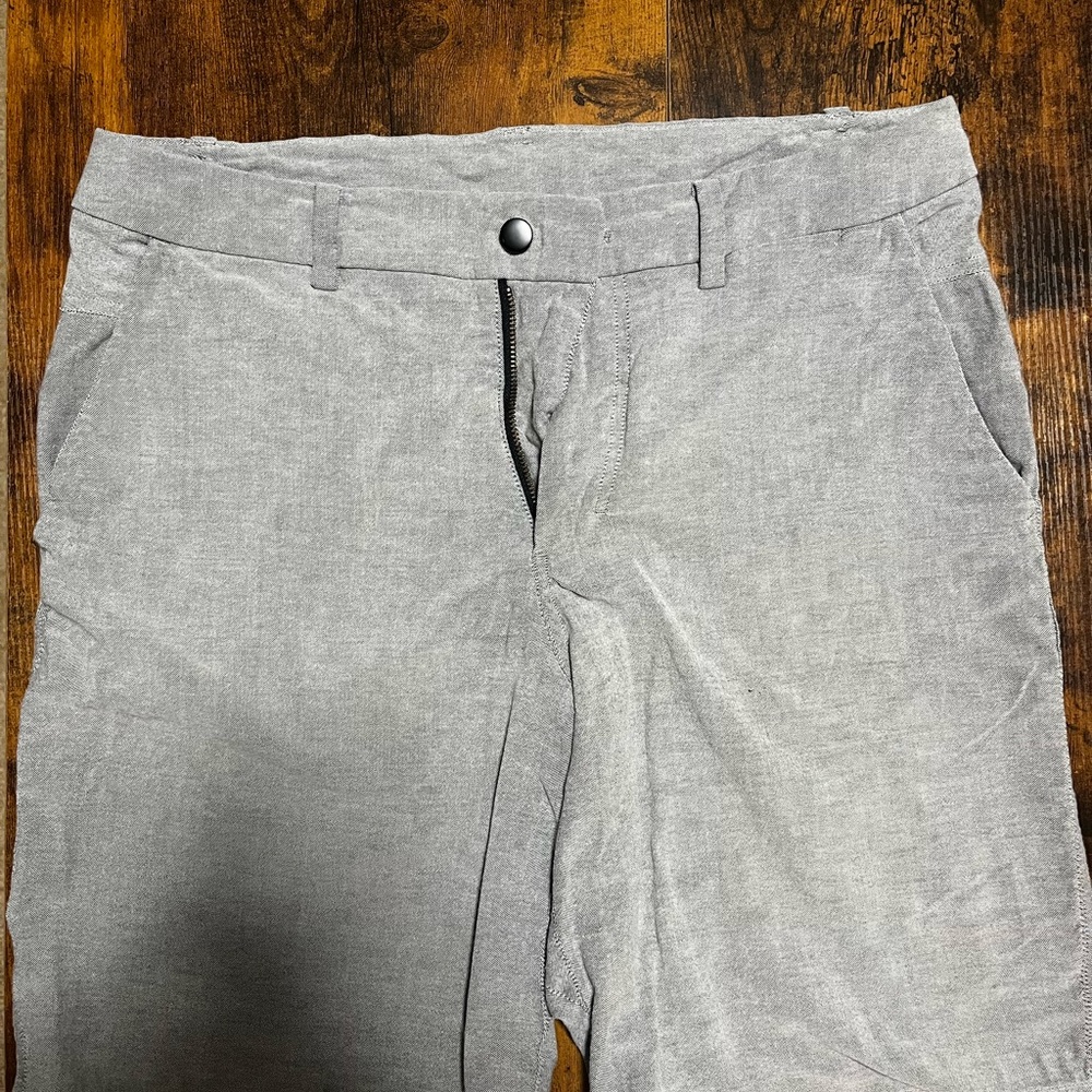 lululemon athletica Gray Men Shorts Flat Front